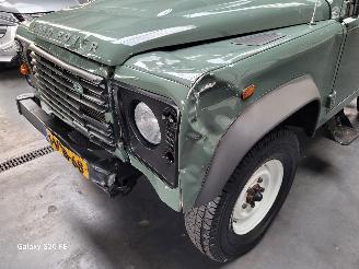 Land Rover Defender 90 2.4 TD 90-KW 6-Bak S 4-WD 3drs picture 5