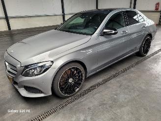 skadebil auto Mercedes C-klasse 350e Limo 155-KW Automaat AMG Panoramadak 2016/7