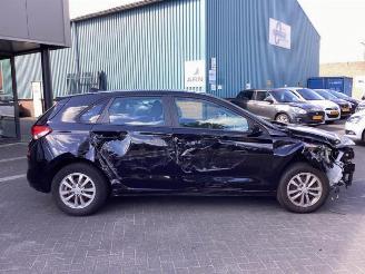 Hyundai I-30 i30 (PDEB5/PDEBB/PDEBD/PDEBE), Hatchback, 2016 1.0 T-GDI 12V picture 4