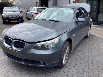 Sloopauto BMW 5-serie 5 serie (E60), Sedan, 2003 / 2010 523i 24V 2005/7