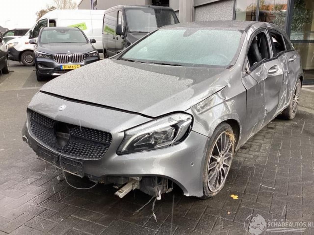 Mercedes A-klasse A (W176), Hatchback, 2012 / 2018 1.6 A-160 16V