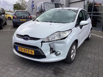 skadebil auto Ford Fiesta 1.6 TDCi Titanium 2012/6