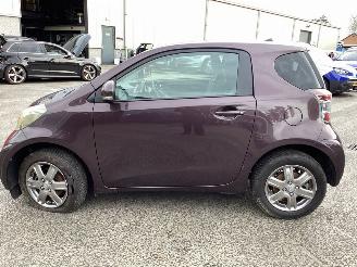 Toyota iQ  picture 8