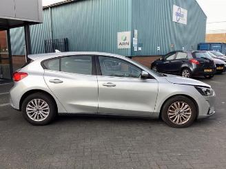 Ford Focus  picture 4