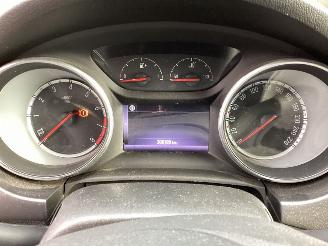 Opel Astra 1.0 Business picture 12