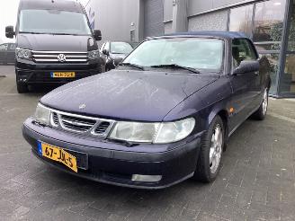 Schadeauto Saab 9-3 2.0 Cabrio 2000/3