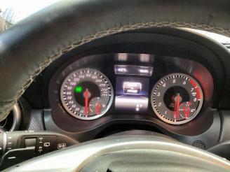 Mercedes A-klasse A (W176), Hatchback, 2012 / 2018 1.6 A-180 16V picture 11