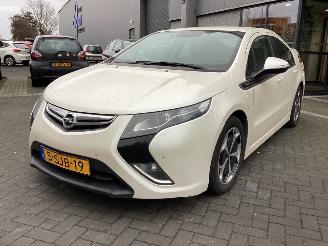 Schadeauto Opel Ampera  2013/12