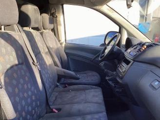 Mercedes Vito Vito (639.6), Van, 2003 / 2014 2.2 109 CDI 16V picture 10