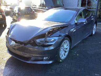skadebil auto Tesla Model S 100 D 2018/9