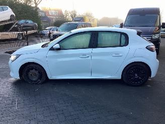 Peugeot 208 1.2 PureTech Bleu picture 8