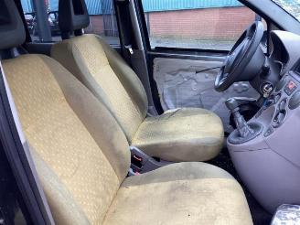 Fiat Panda Panda (169), Hatchback, 2003 / 2013 1.2 Fire picture 10