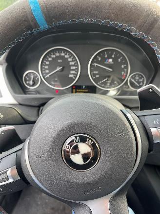 BMW 3-serie 320 I High Executive picture 8