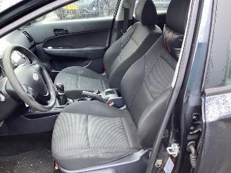 Hyundai I-10  picture 10