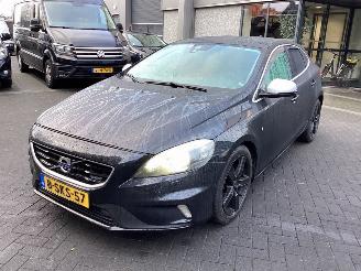 skadebil auto Volvo V-40 1.6 D2 2013/10