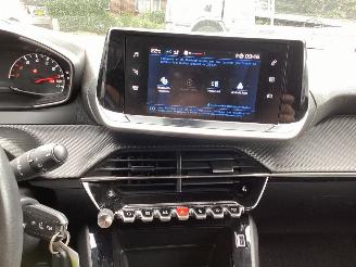 Peugeot 208 1.2 PureTech Active picture 12