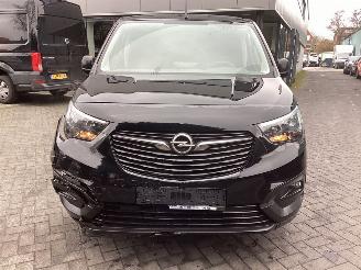 Opel Combo 1.5 CDTI picture 2