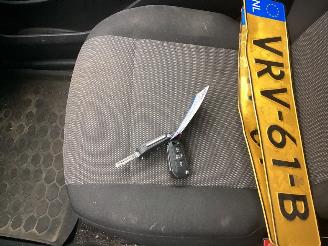 Opel Combo 1.5 CDTI picture 17