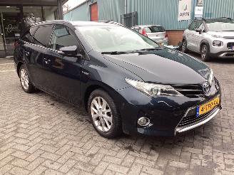 Toyota Auris 1.8 Hybrid Lease+ picture 3