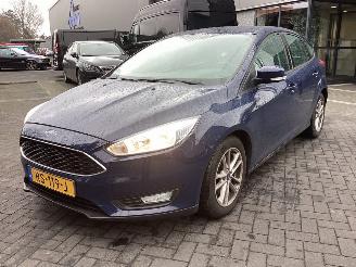 Unfallwagen Ford Focus 1.0 Lease Edition 2018/1