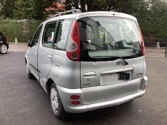 Toyota Yaris-verso Yaris Verso (P2), MPV, 1999 / 2005 1.3 16V picture 10