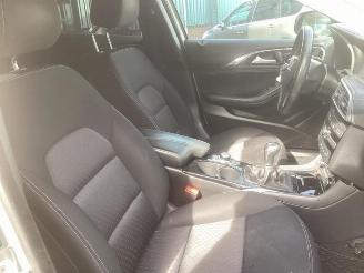 Infiniti Q30 Q30 (H15), SUV, 2015 1.6t 16V picture 10