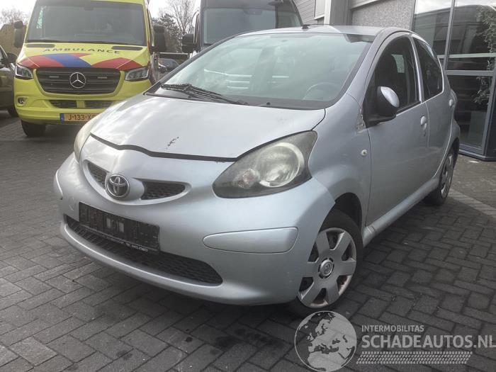 Toyota Aygo Aygo (B10), Hatchback, 2005 / 2014 1.0 12V VVT-i