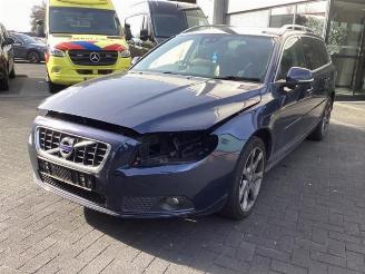Salvage car Volvo V-70 V70 (BW), Combi, 2007 / 2016 1.6 DRIVe,D2 2012/1