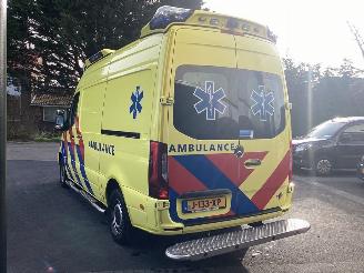 Mercedes Sprinter 319 V6Ambulance picture 7