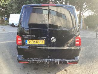 Volkswagen Transporter 2.0 TDi picture 7