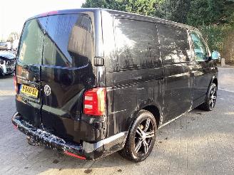 Volkswagen Transporter 2.0 TDi picture 6