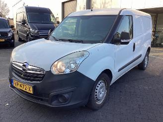 Vaurioauto  passenger cars Opel Combo 1.3 CDTi 2015/7