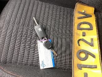 Peugeot 208 1.2 Vti Pure Tech picture 15