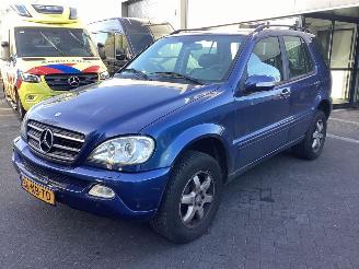 skadebil auto Mercedes M-klasse 500 V 2002/3
