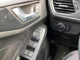 Ford Focus Focus 4 Wagon, Combi, 2018 / 2025 1.0 Ti-VCT EcoBoost 12V 125 picture 13