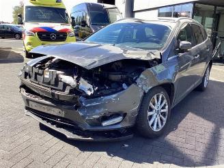 Vrakbiler auto Ford Focus Focus 3 Wagon, Combi, 2010 / 2020 2.0 TDCi 16V 150 2016/1