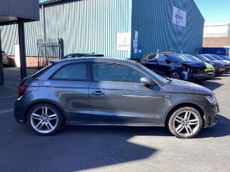Audi A1 A1 (8X1/8XK), Hatchback 3-drs, 2010 / 2018 1.2 TFSI picture 4
