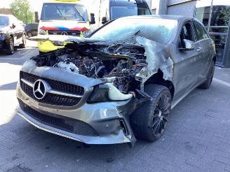 Vrakbiler auto Mercedes A-klasse A (W176), Hatchback, 2012 / 2018 1.6 A-160 16V 2016/3