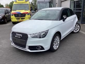 Auto da rottamare Audi A1 A1 (8X1/8XK), Hatchback 3-drs, 2010 / 2018 1.2 TFSI 2012/8
