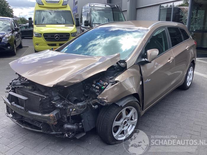 Hyundai I-30 i30 Wagon (GDHF5), Combi, 2012 1.6 GDI Blue 16V