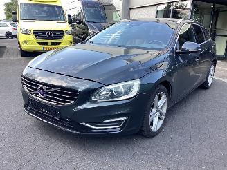 skadebil auto Volvo V-60 2.4 Plug in Hybrid 2013/7