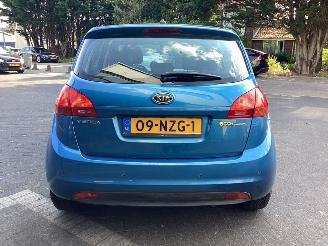 Kia Venga 1.4 CVVT 16V picture 6