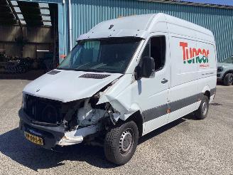 uszkodzony samochody osobowe Mercedes Sprinter 316 CDI 2015/6
