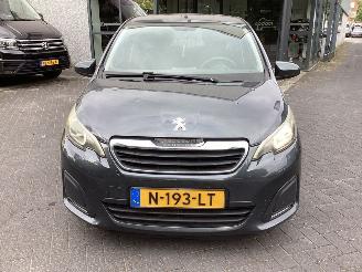 Peugeot 108  picture 2