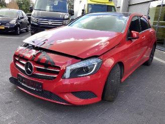 Autoverwertung Mercedes A-klasse A (W176), Hatchback, 2012 / 2018 1.6 A-180 16V 2013/4