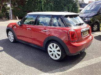 Mini Cooper 1.5 12V picture 7