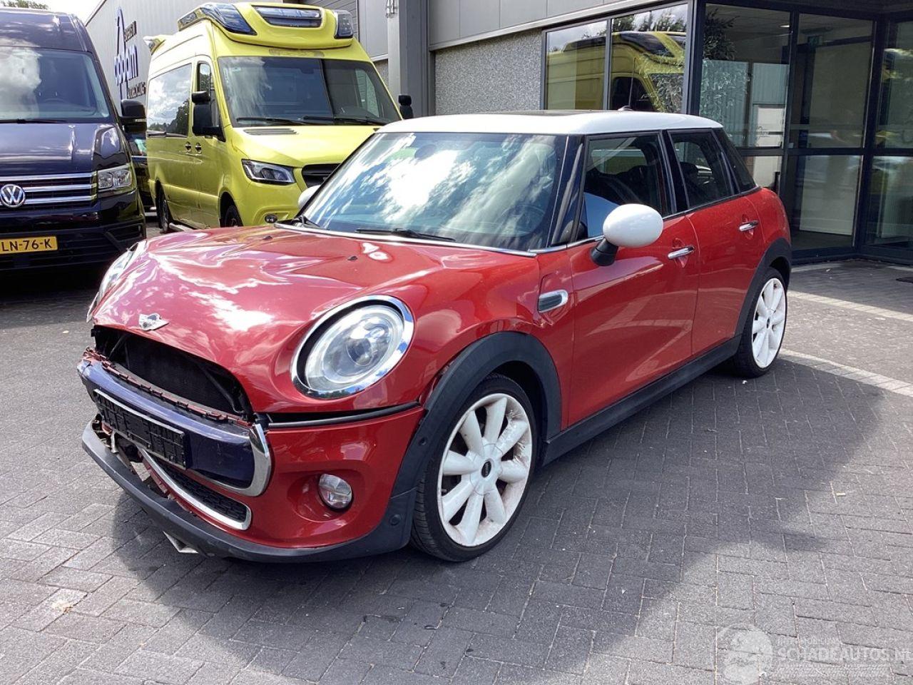 Mini Cooper 1.5 12V