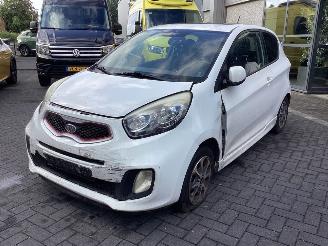 Schadeauto Kia Picanto  2012/3