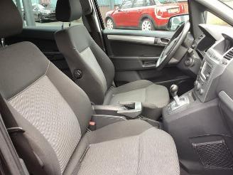 Opel Zafira Zafira (M75), MPV, 2005 / 2015 1.8 16V Ecotec picture 10