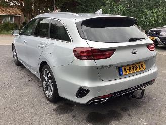 Kia Ceed 1,6 GDI PHEV Exutive line picture 15